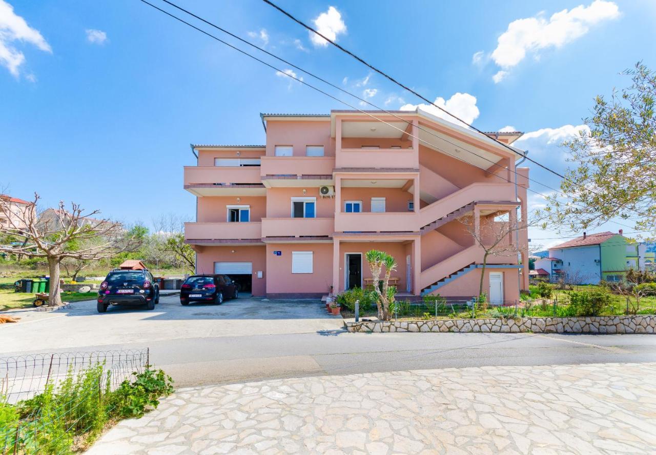 Apartments And Room Ljubica Lopar Dış mekan fotoğraf