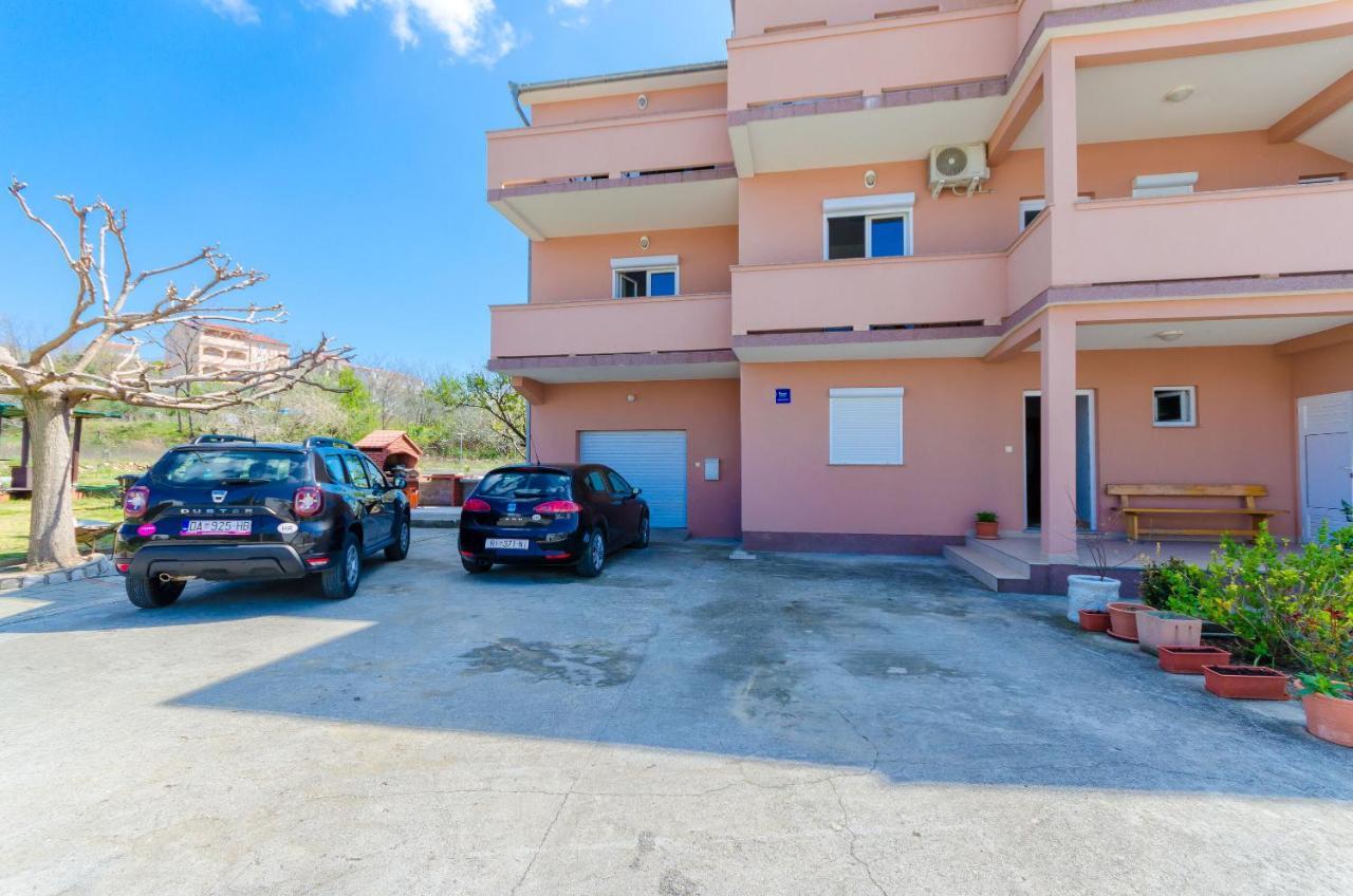 Apartments And Room Ljubica Lopar Dış mekan fotoğraf