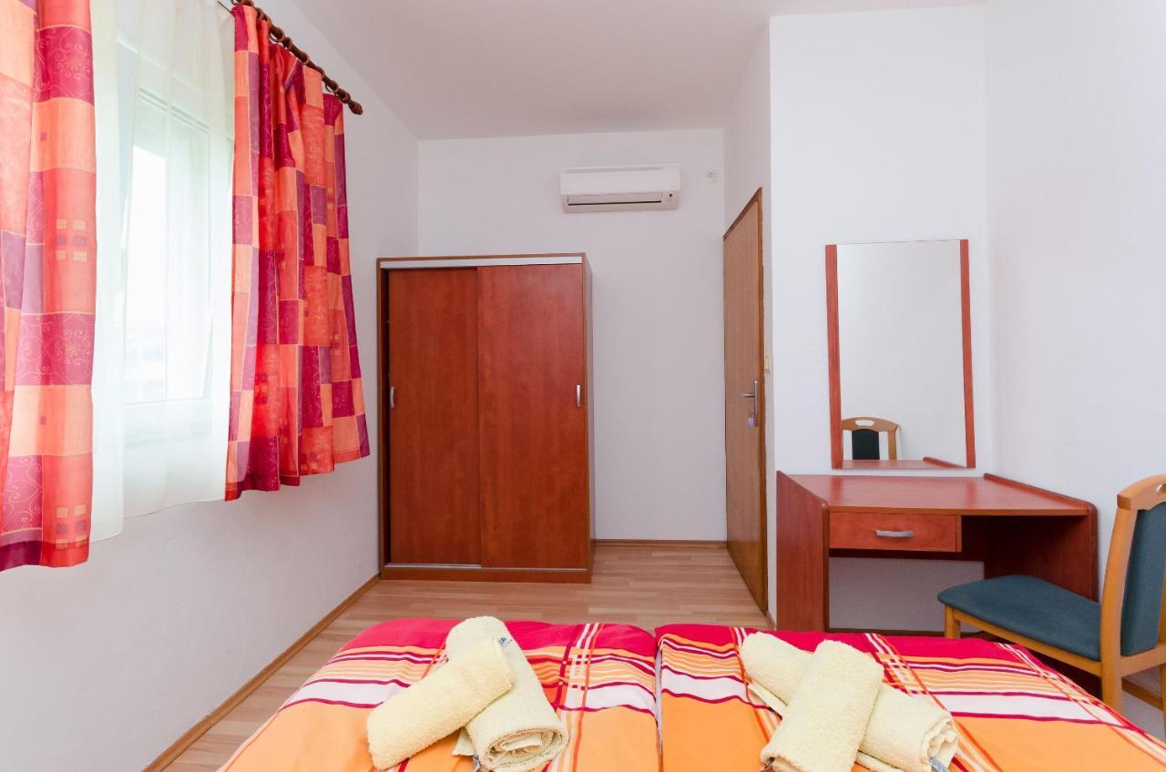 Apartments And Room Ljubica Lopar Dış mekan fotoğraf