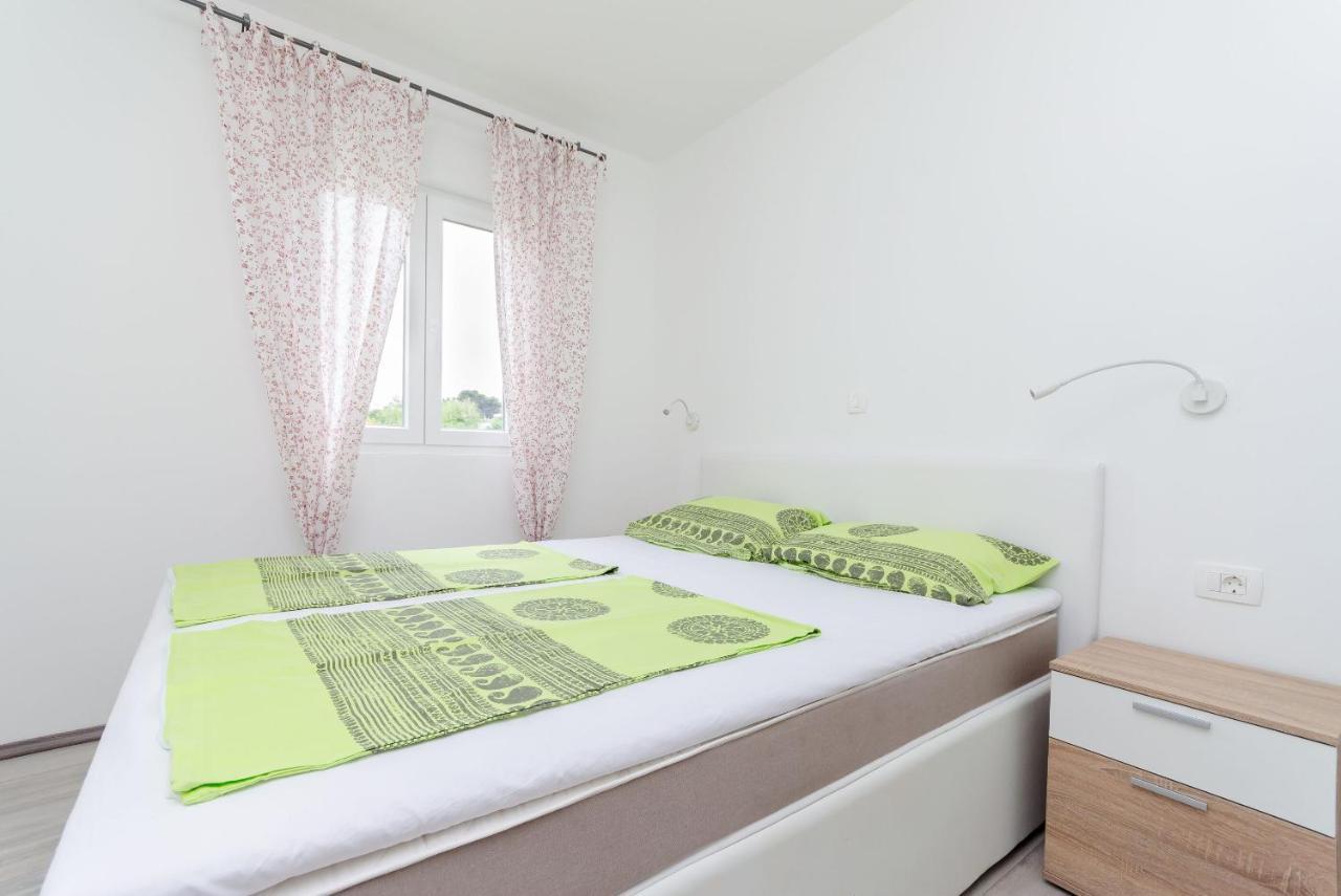 Apartments And Room Ljubica Lopar Dış mekan fotoğraf