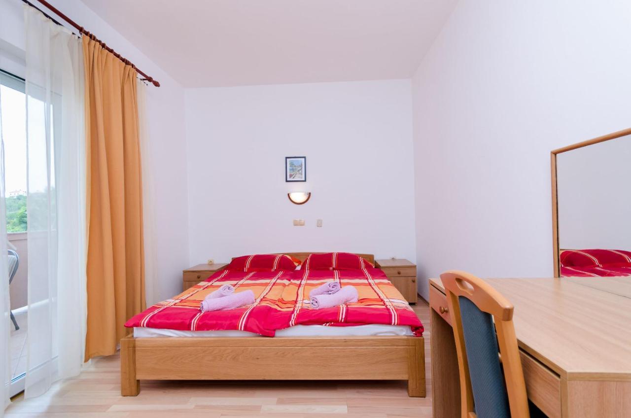 Apartments And Room Ljubica Lopar Dış mekan fotoğraf