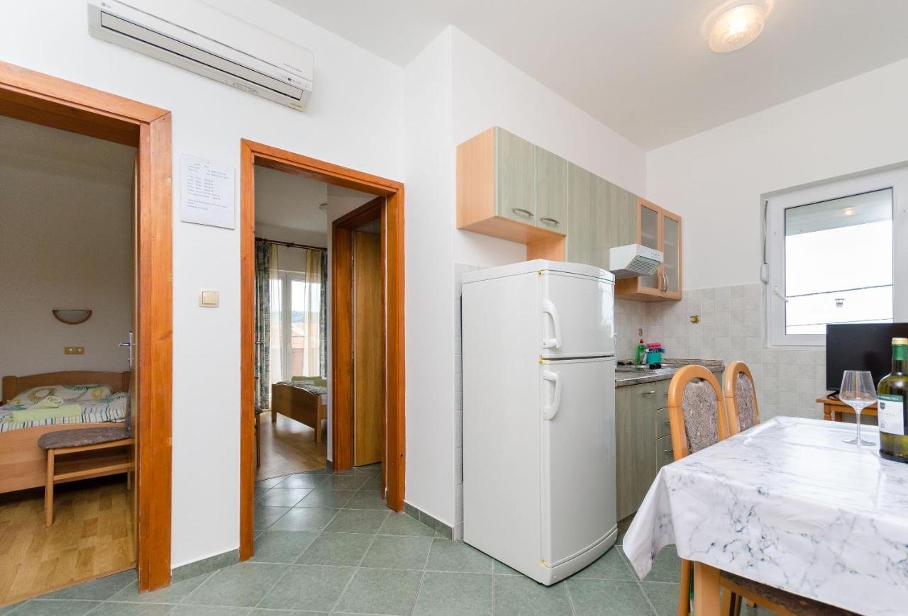 Apartments And Room Ljubica Lopar Dış mekan fotoğraf